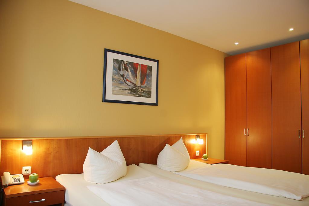 Hotel Verdi Rostock Habitación foto