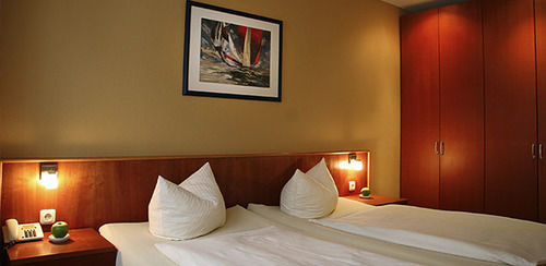 Hotel Verdi Rostock Exterior foto